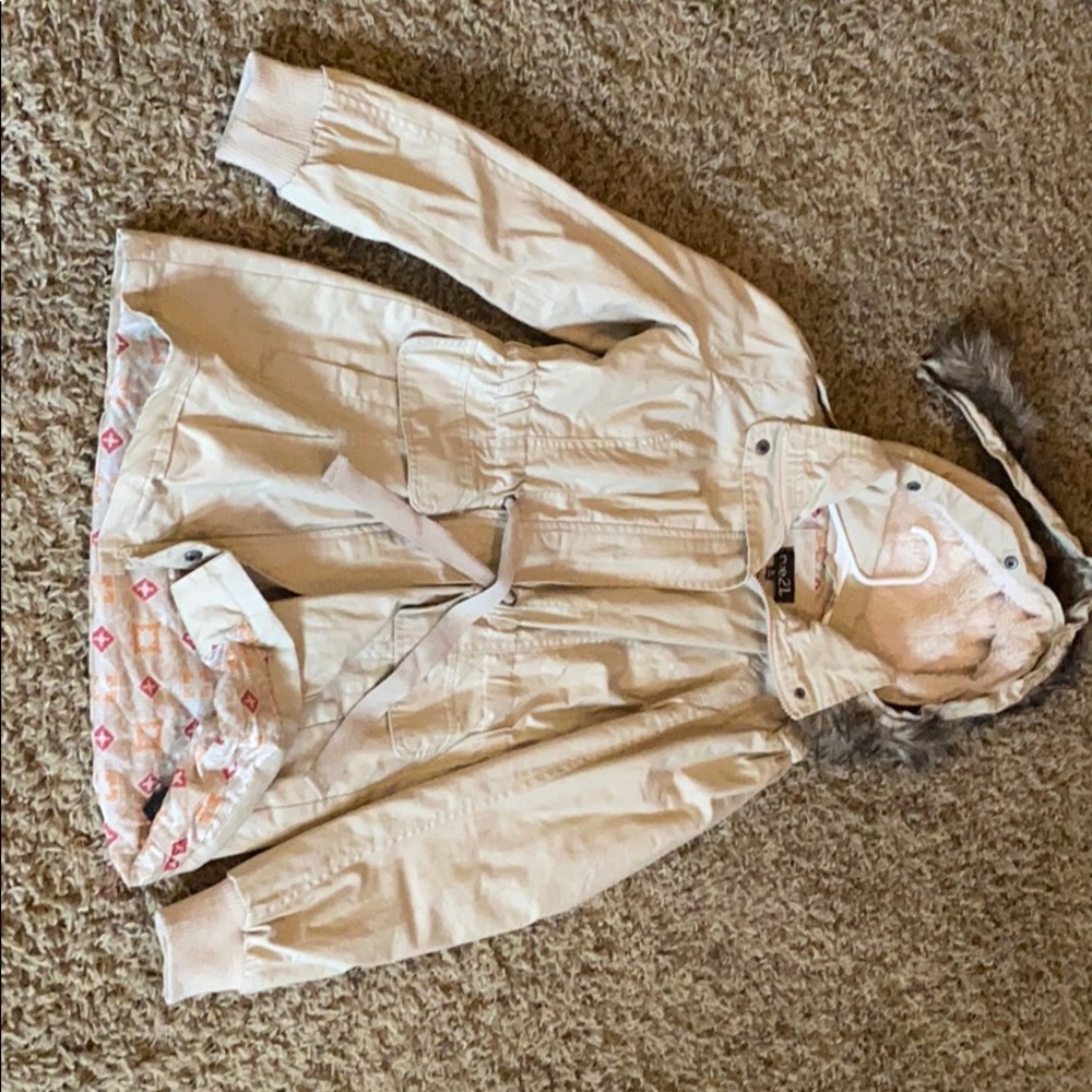 Kids winter jacket with removable faux fur on hood